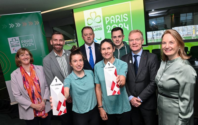 Katie-George Dunlevy And Linda Kelly Presented With UCI Para-cycling World Cup Overall Winners Trophies